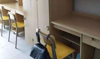 江西一高校宿舍起火